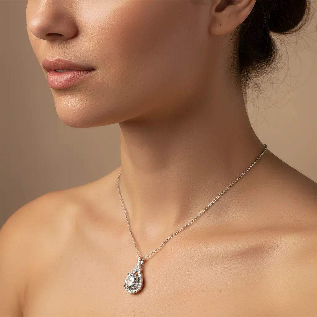 "Juliet" Moissanite Pendant Necklace