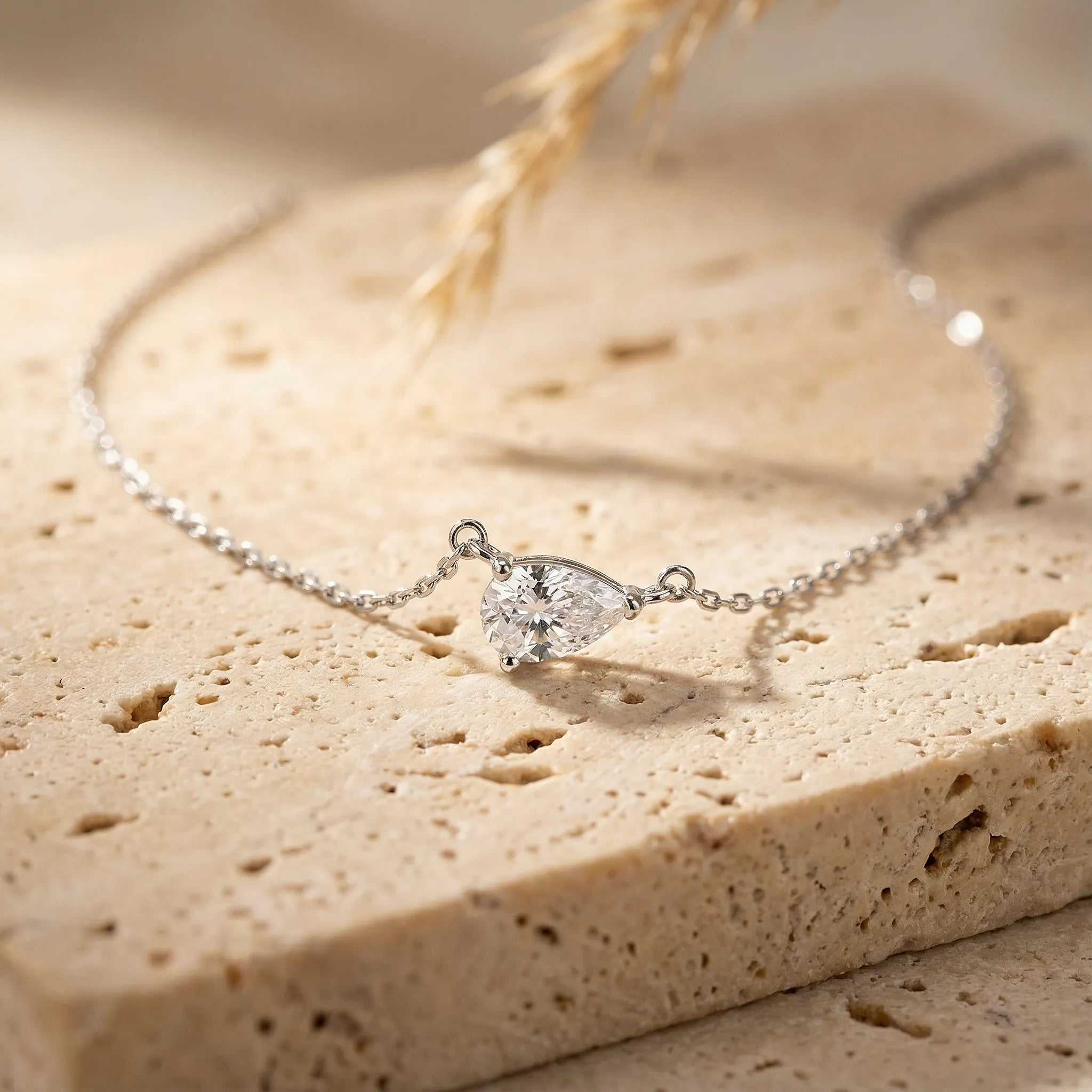 "Keira" Moissanite Pendant Necklace