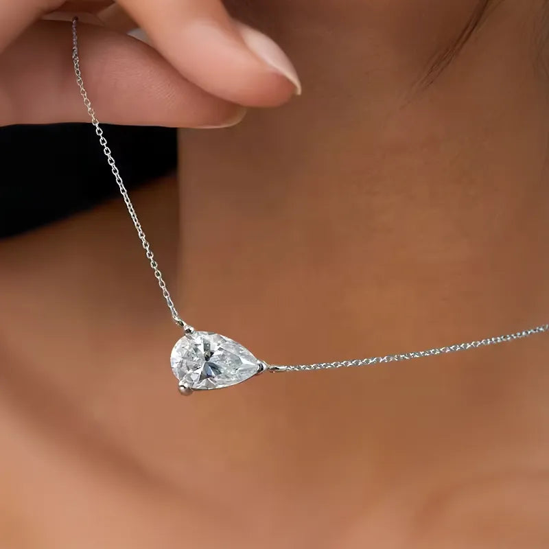 "Keira" Moissanite Pendant Necklace