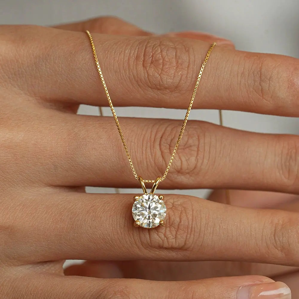 "Marissa" Moissanite Pendant Necklace