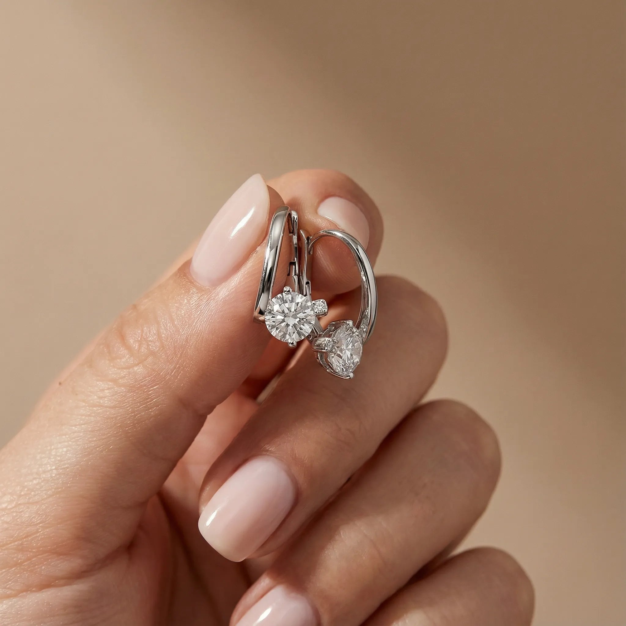 "Meredith" Moissanite Hoop Earrings