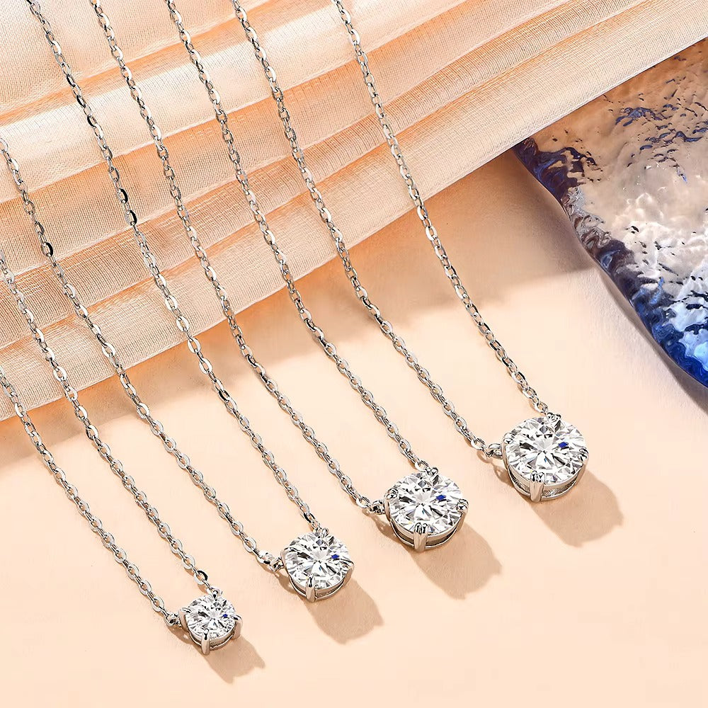 "Mira" Moissanite Pendant Necklace