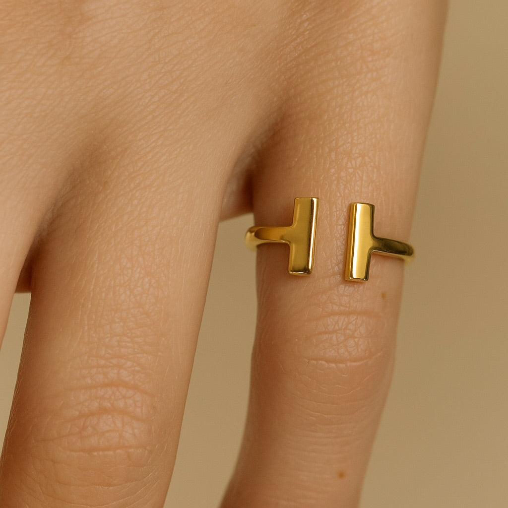 T Bar Ring