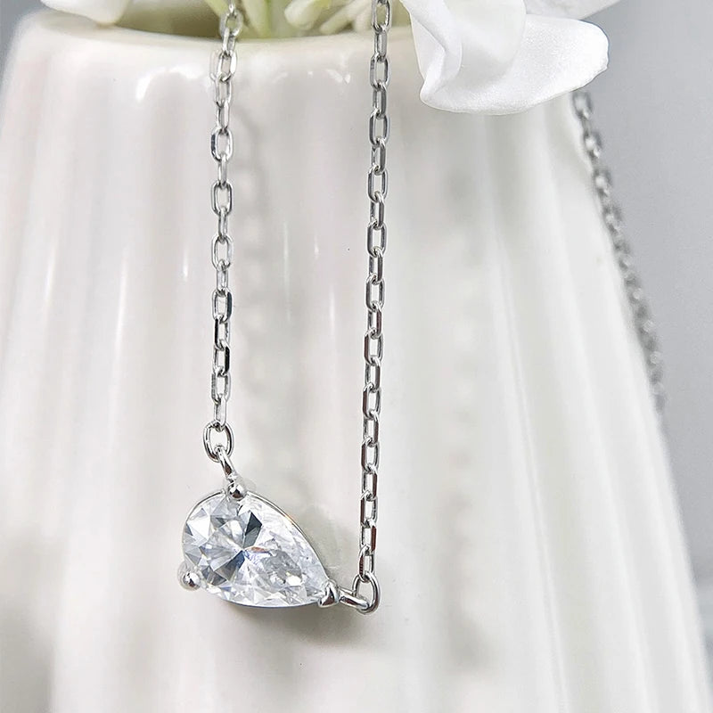 "Keira" Moissanite Pendant Necklace