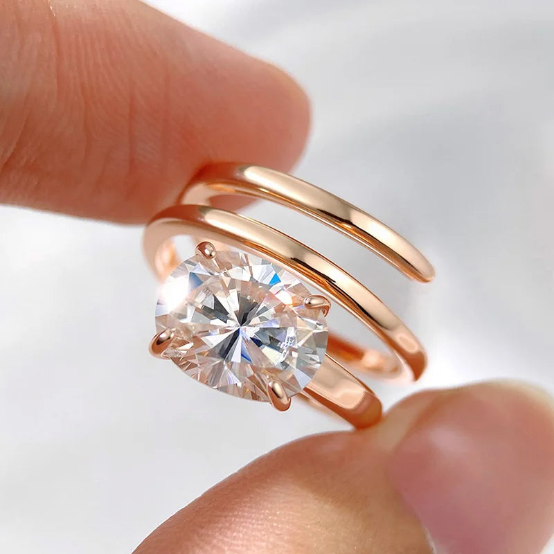 "Kindra" Moissanite Ring