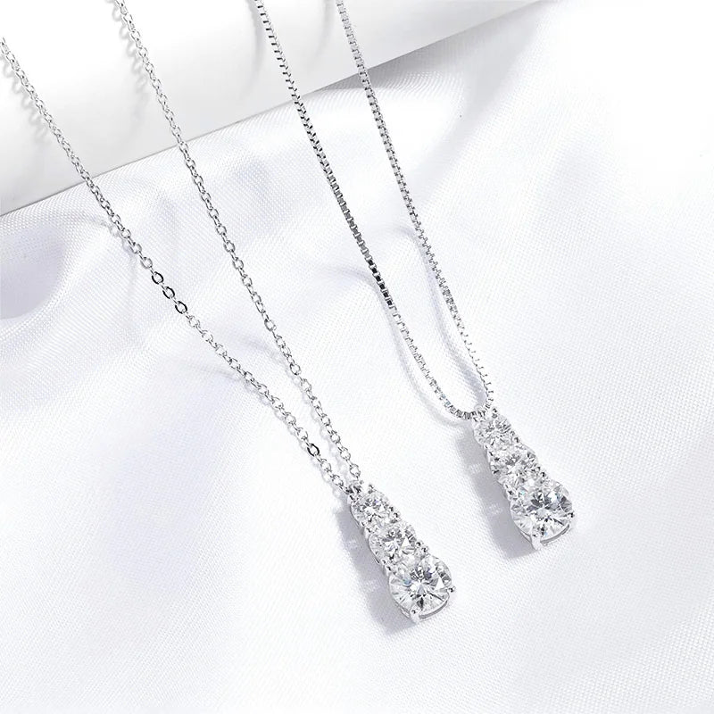 "Ayla" Moissanite Pendant Necklace