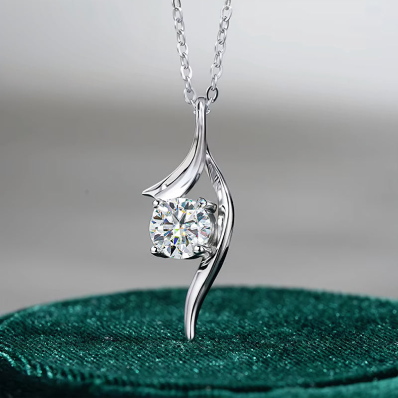 "Lumi" Moissanite Pendant Necklace