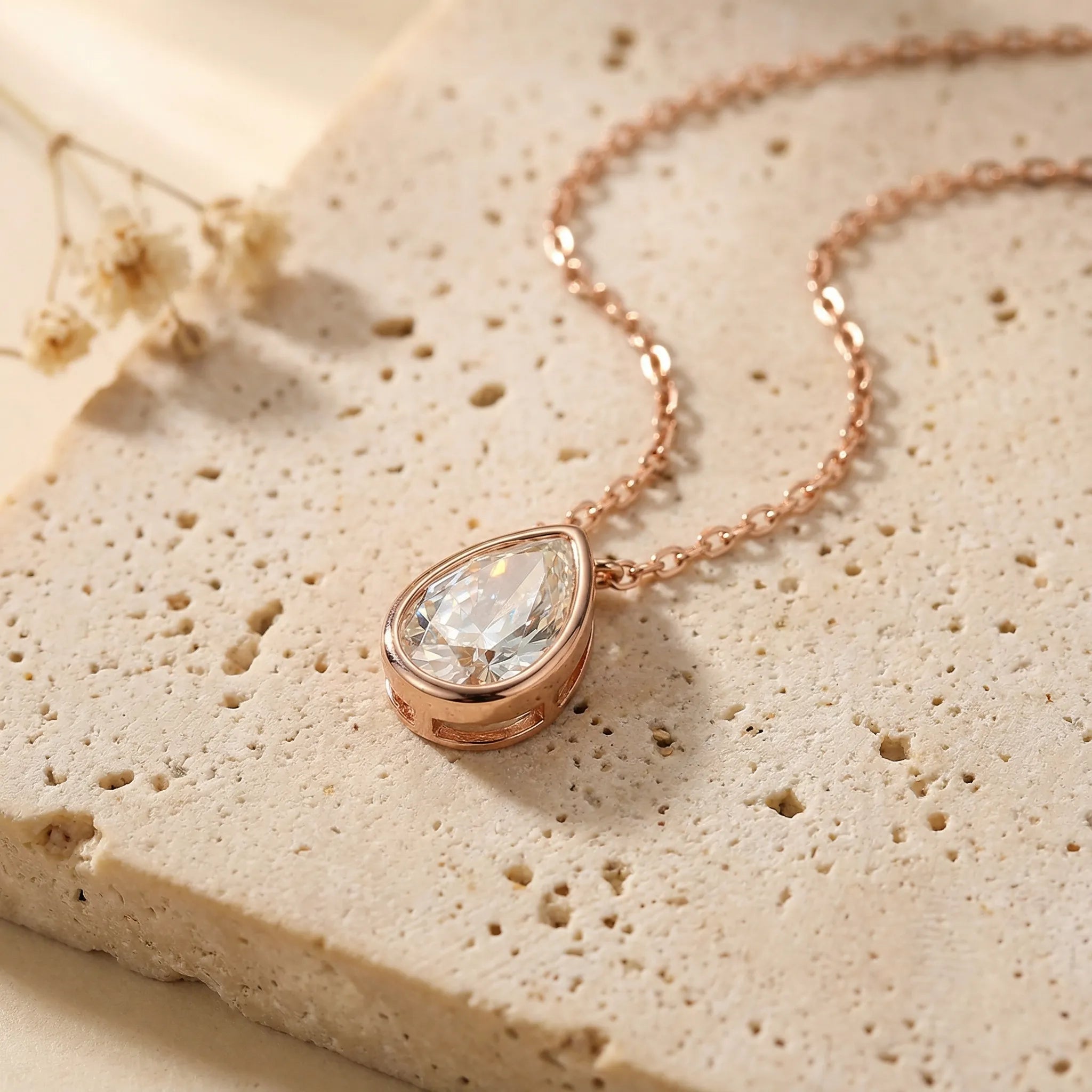 "Samantha" Moissanite Pendant Necklace