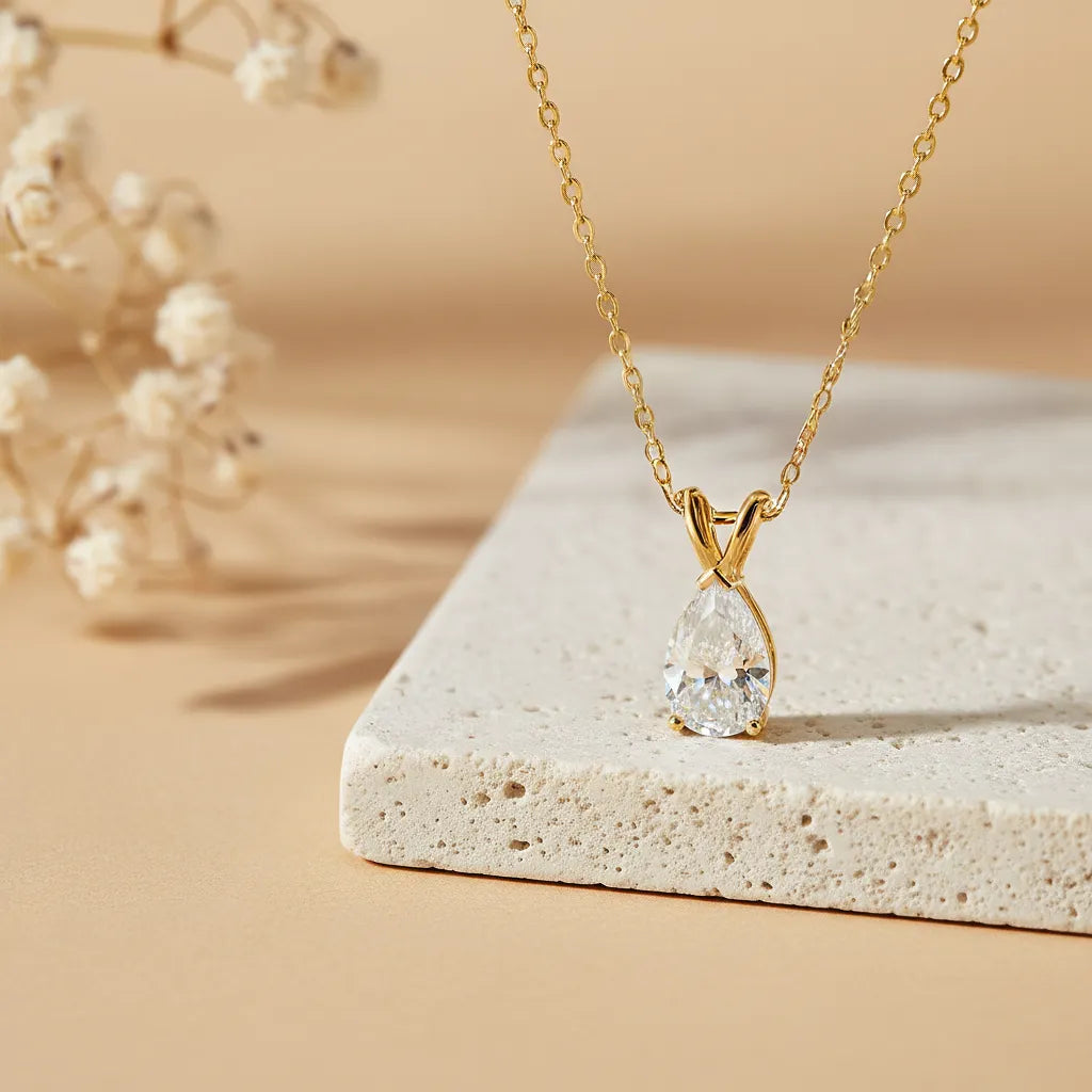 "Vivienne" Moissanite Pendant Necklace