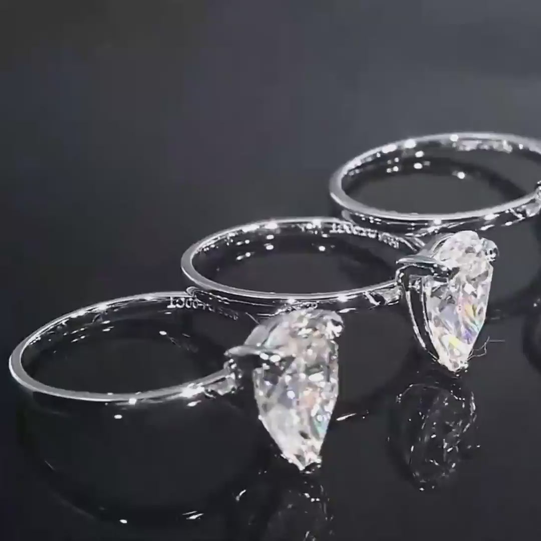 "Nina" Solitaire Moissanite Ring