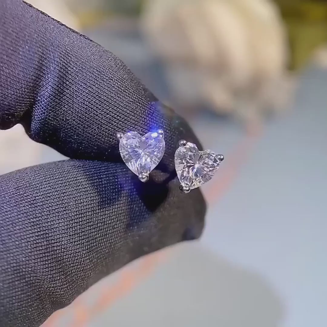 "Solana" Moissanite Stud Earrings