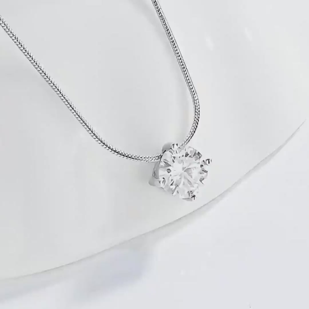"Maya" Moissanite Pendant Necklace