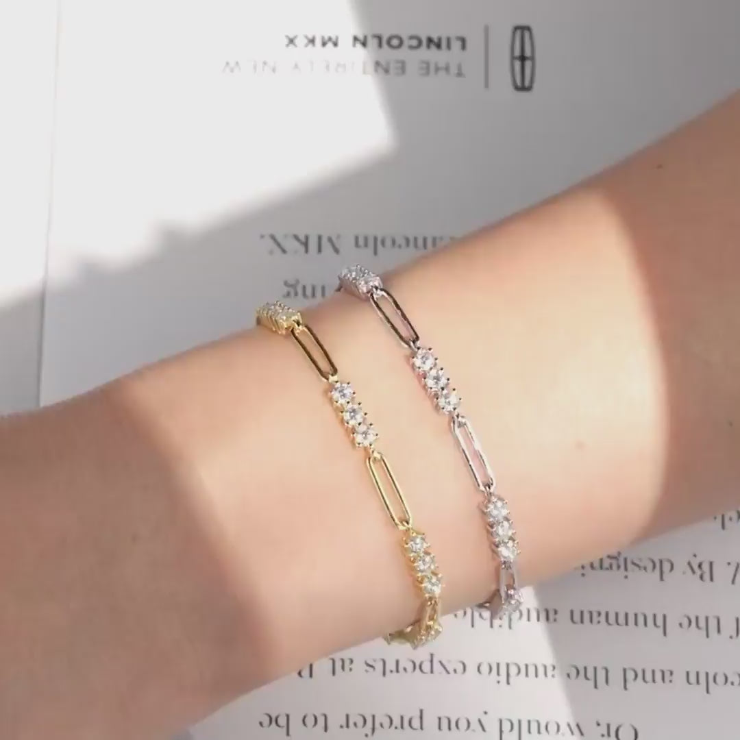 "Naomi" Moissanite Paperclip Bracelet
